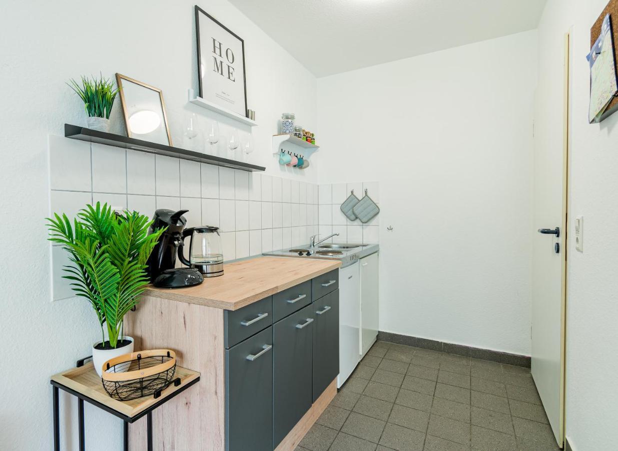 Helles Apartment In Top-Lage Mit Parkplatz マクデブルク エクステリア 写真